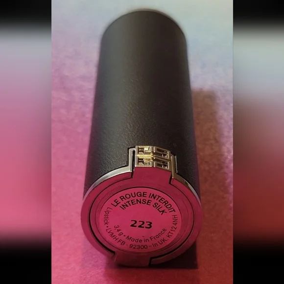 Givenchy Le Rouge Interdit Intense Silk Lipstick Rose Irresistable 223 - Picture 9 of 9
